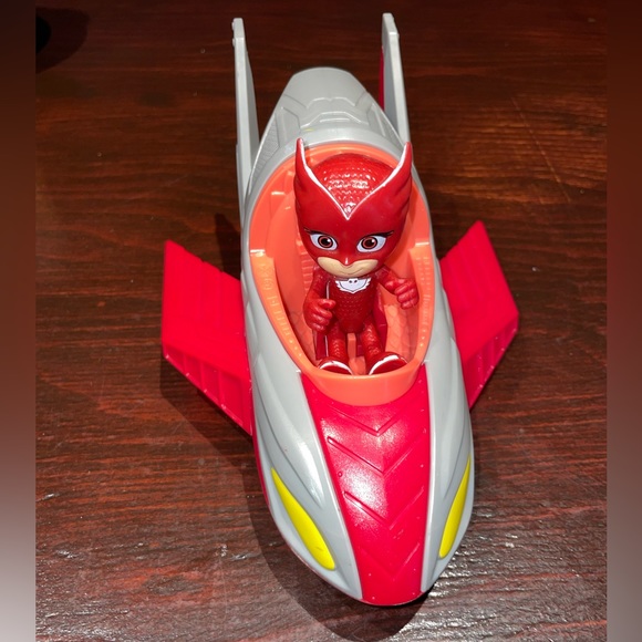 PJ Masks Save The Sky Owl Glider Ship Vehicle Owlette Figure Just Play Frog Box - Picture 2 of 6